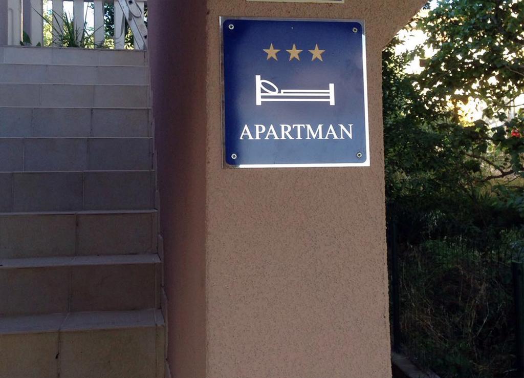 Apartment Pampas Sveti Filip i Jakov Esterno foto